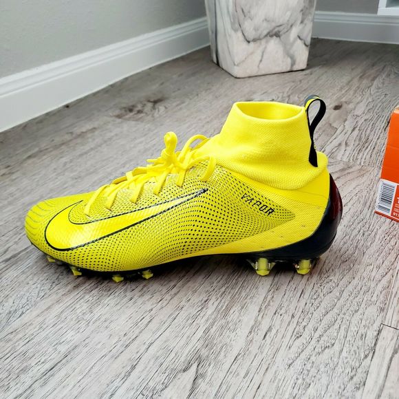 mens yellow football cleats